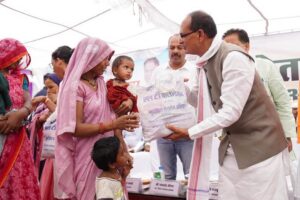 কেন্দ্রীয় মন্ত্রী শিবরাজ সিং চৌহান মধ্যপ্রদেশের রাইসেন থেকে দেশ জুড়ে ‘খেত বাঁচাও অভিযান’-এর সূচনা করলেন