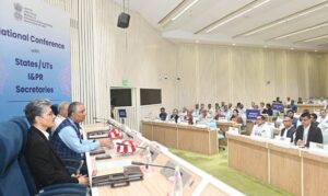 রাজ্য এবং কেন্দ্রশাসিত অঞ্চলগুলির তথ্য ও জনসংযোগ দপ্তরের সচিবদের সঙ্গে বৈঠকে বসলেন তথ্য ও সম্প্রচার মন্ত্রকের আধিকারিকরা